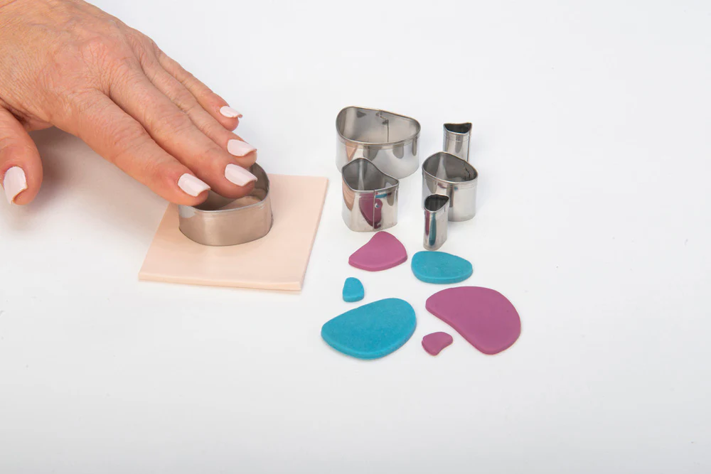 Sculpey Tools™ Cutters: Irregular Rectangle, 3 pc - Image 4